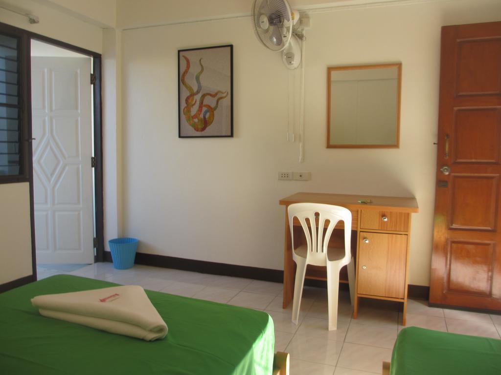Viraporn'S Place Chiang Mai Room photo
